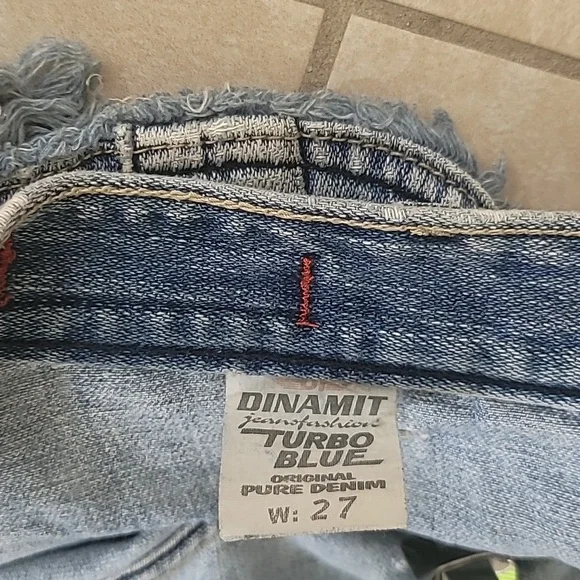 Jean Shorts Low Waist Cheeky - Picture 4 of 7